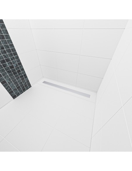 Offene Walk - In Dusche, Umgeben Von Hellem Mikrozementboden Und - Wänden, Kombiniert Mit Armaturen In Gold