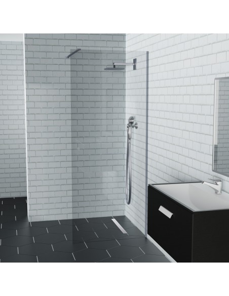 Anwendungsbeispiel: Dusche Mit Großformatigen Hellen Fliesen Und Seitlicher Glaswand