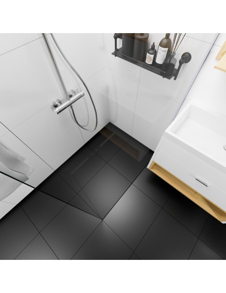 Blick Von Oben Auf Einen Modernen Dusche Mit Schwarzen Fliesen In Marmor - Optik Und Duschrinne Sowie Armaturen In Schwarz